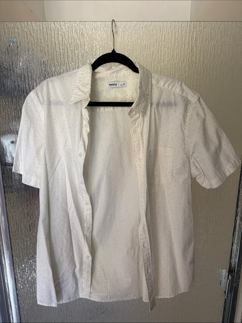 Sonoma White Short-Sleeve Button Down Shirt with Subtle Dot Pattern
